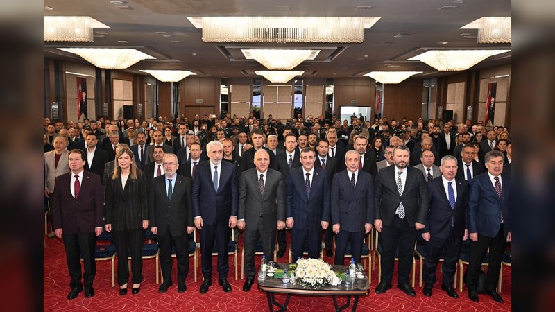 Diyarbakır'da Tarım ve Sanayi Vizyon Çalıştayı: Cumhurbaşkanı Yardımcısı Yılmaz'dan Önemli Açıklamalar