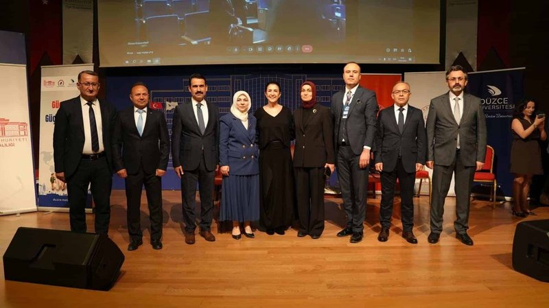 Düzce'de Güçlü Aile, Güçlü Gelecek Kongresi'nin İlk Günü Tamamlandı - Görsel 2