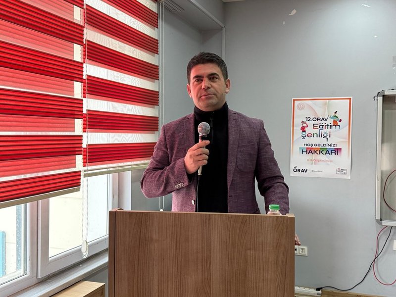 Hakkâri'de 12. Eğitim Şenliği Başladı: 300 Öğretmen Katıldı - Görsel 2