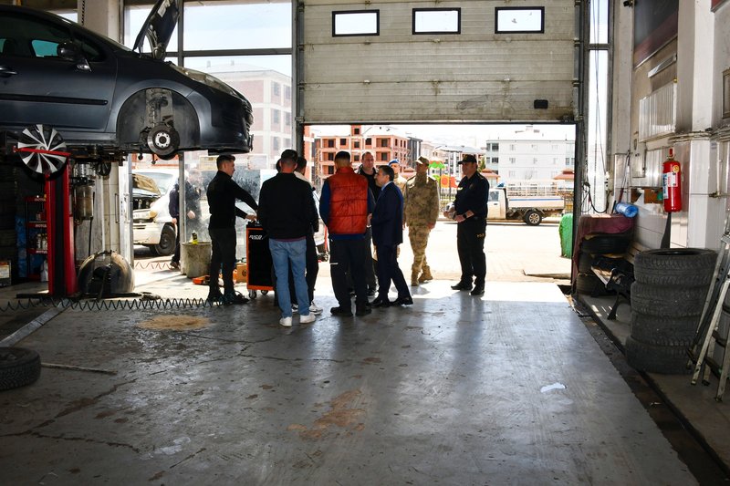 Vali Cevdet Atay Kelkit'te Üretim ve İstihdam Alanlarını İnceledi - Görsel 4