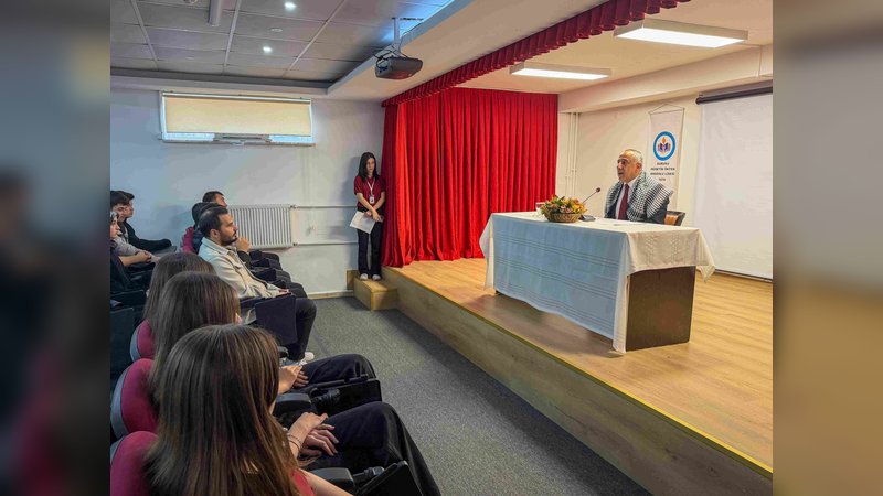 Arnavutköy Kaymakamı HERSANLIOĞLU'ndan Liseye Ziyaret: Kariyer ve Meslek Tanıtımı - Görsel 1