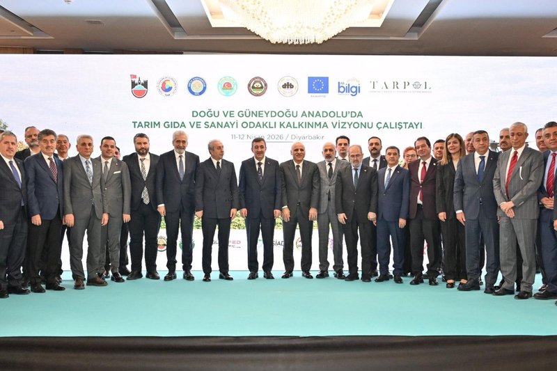 Diyarbakır Valiliği: Doğu ve Güneydoğu'nun Kalkınma Vizyonu Masaya Yatırıldı - Görsel 5