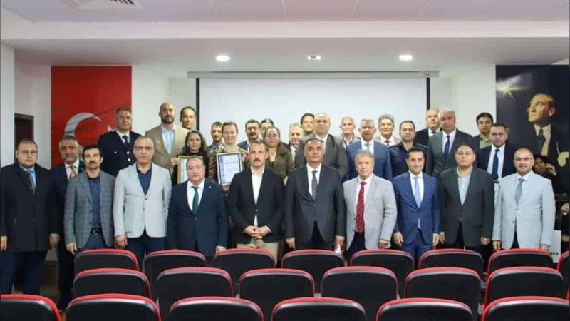 Köşk'te Okullara Kalite Belgeleri Takdim Edildi: İlçe Milli Eğitim Müdürlüğü'nden Önemli Başarı