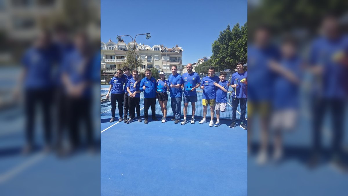 Marmaris'te Otizm Farkındalık Turnuvası Düzenlendi