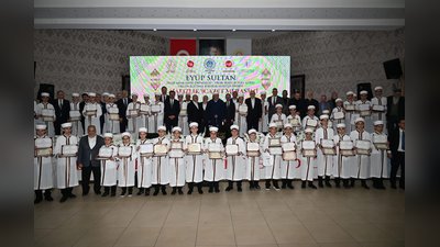 Vali Aktaş, 41 Hafızın İcazet Merasimine Katıldı