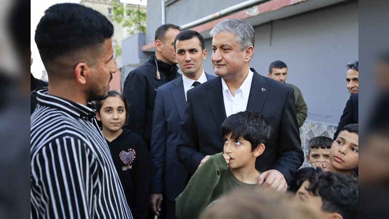 Vali Mustafa Yavuz Yüreğir Esnafını Ziyaret Etti - Görsel 1