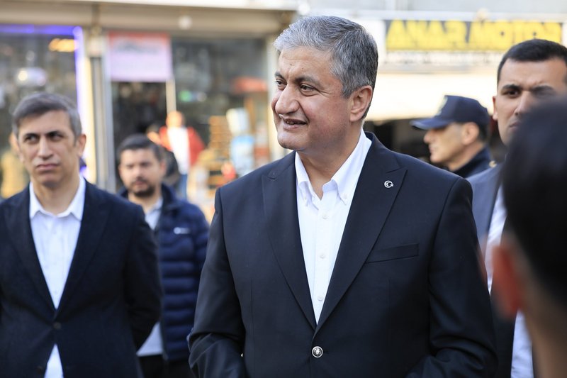 Vali Mustafa Yavuz Yüreğir Esnafını Ziyaret Etti - Görsel 3