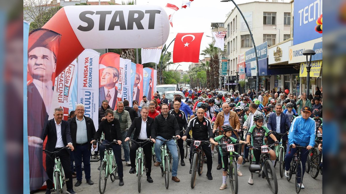 Akhisar'da Zeyrek Uluslararası MTB Cup Coşkusu: 500'den Fazla Sporcu Yarıştı