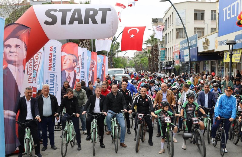 Akhisar'da Zeyrek Uluslararası MTB Cup Coşkusu: 500'den Fazla Sporcu Yarıştı - Görsel 2