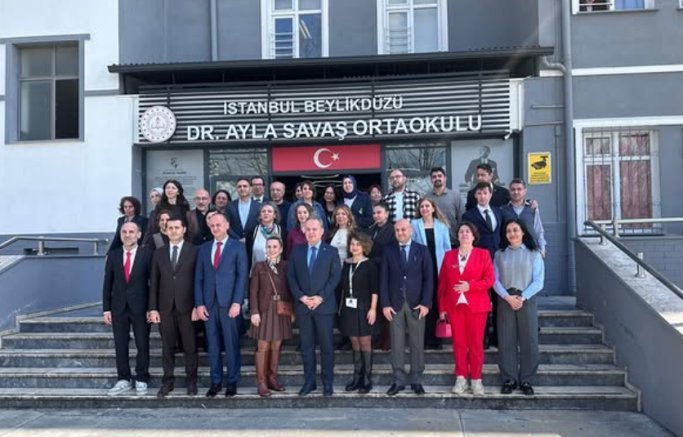 Beylikdüzü Okulları Yarın Güvenle Açılıyor: Milli Eğitim Müdürlüğü'nden Velilere Mesaj - Görsel 3