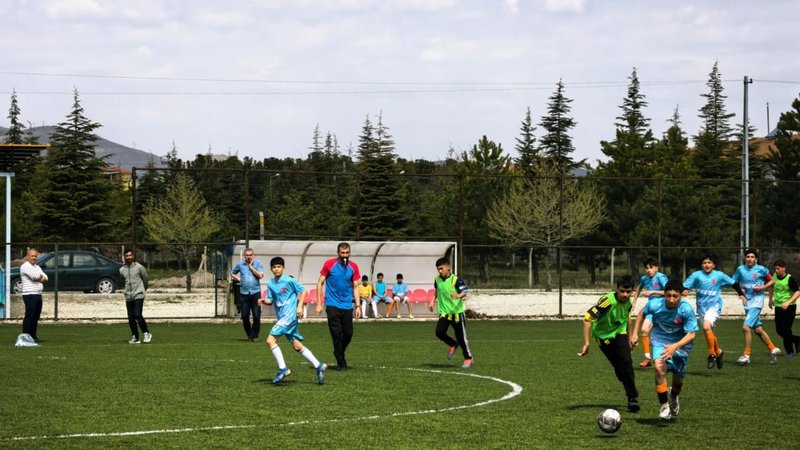 Yazıhan İlçe Milli Eğitim Müdürü Sadun Kılınç, Okullar Arası Futbol Finalini İzledi - Görsel 3