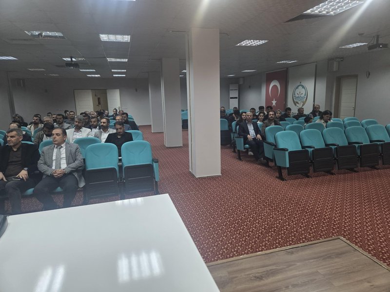 Bozova İlçe Milli Eğitim Müdürlüğü'nden 2025-2026 Eğitim Öğretim Yılı Değerlendirme Toplantısı - Görsel 3