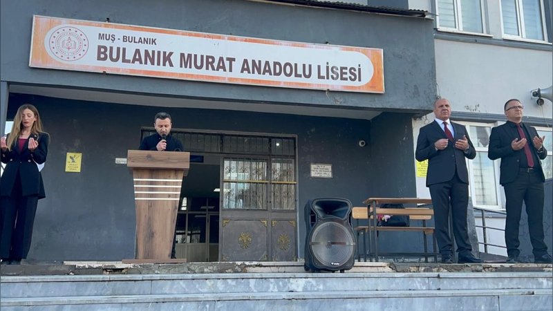 Bulanık'ta Kahramanmaraş ve Şanlıurfa Şehitleri Dualarla Anıldı