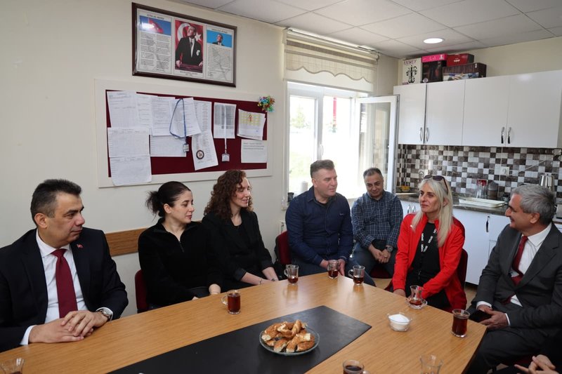 Kastamonu İl Milli Eğitim Müdürü Hasan Gümüş'ten Darende Ortaokulu'na Ziyaret - Görsel 2