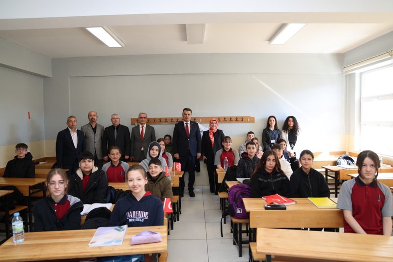 Kastamonu İl Milli Eğitim Müdürü Hasan Gümüş'ten Darende Ortaokulu Öğrencileriyle Buluşma - Görsel 5