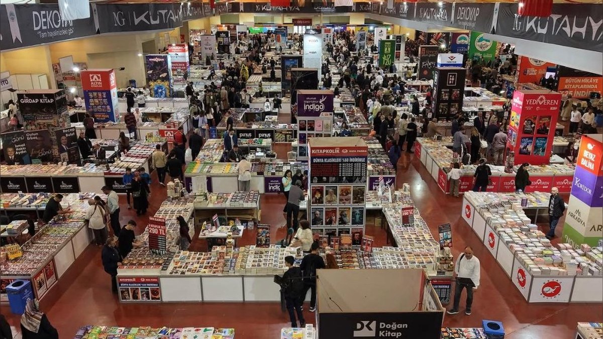 Melikgazi'de Kitap Dolu Günler Başladı: 8. Kayseri Kitap Fuarı Açıldı