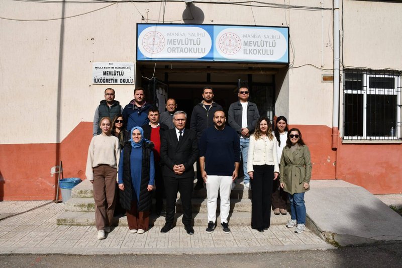 Salihli İlçe Milli Eğitim Müdürü Mevlütlü'de Öğrencilerle Buluştu - Görsel 5