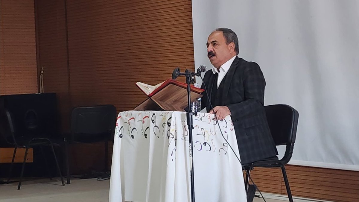 Yunak'ta Öğretmenler ve Öğrenciler Tek Yürek: Milli Eğitim Müdürü Mahmut İşcan'dan Mesaj