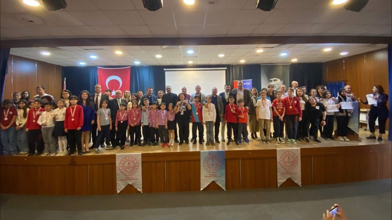 Aliağa'da Akıl ve Zeka Oyunları İlçe Finali Tamamlandı