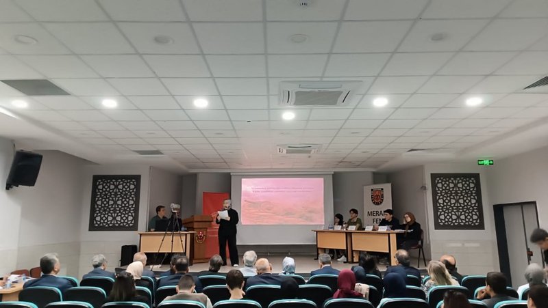Konya İl Milli Eğitim Müdürü Murat Yiğit, 'Oku-Yorum Yazı-Yorum Projesi' Safahat Okumaları Paneline Katıldı - Görsel 4
