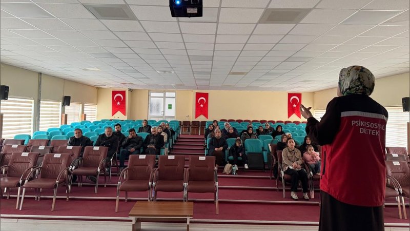 Saraykent'te 8 Okulda Velilere Yönelik Aile Eğitim Programı Tamamlandı