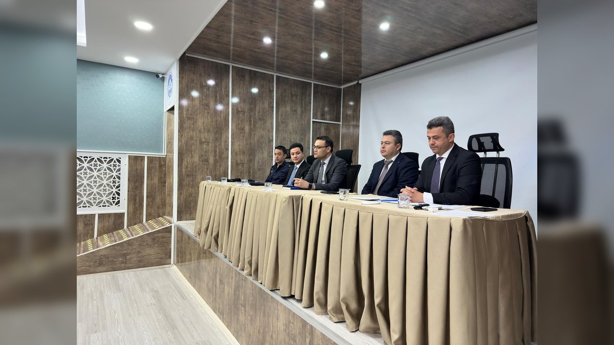 Sarayönü'nde Okul Güvenliği Toplantısı: Kaymakam Çakmak Başkanlığında Tedbirler Ele Alındı