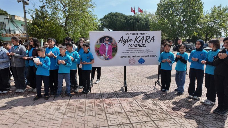 Şehit Öğretmen Ayla KARA Urganlı'da Lokma Hayrıyla Anıldı - Görsel 3