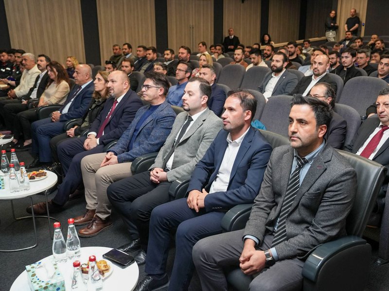 Arnavutköy Kaymakamlığı'ndan Afet Enerji Grubu Değerlendirme Toplantısı - Görsel 2