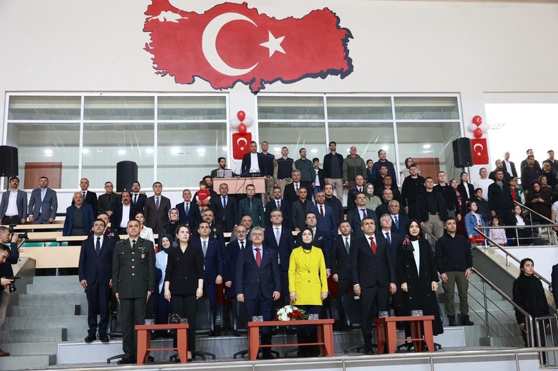 Bingöl'de 23 Nisan Coşkusu: İl Milli Eğitim Müdürlüğü'nden Kapsamlı Kutlama Programı - Görsel 2