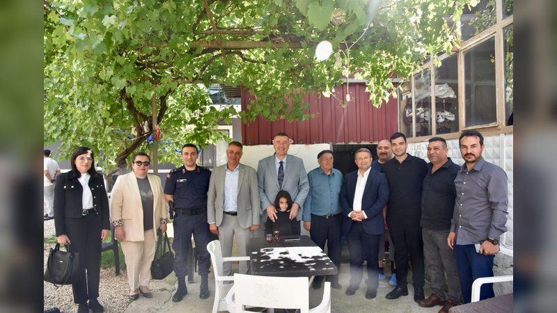 Eğirdir Kaymakamı Ömer Çimşit, Şehit Ali Öz'ün Ailesini Ziyaret Etti
