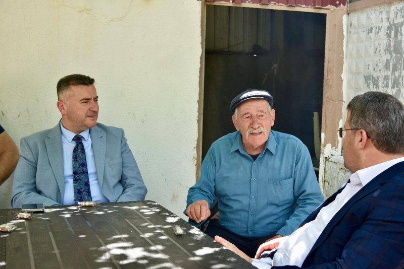 Eğirdir Kaymakamı Ömer Çimşit, Şehit Ali Öz'ün Ailesini Ziyaret Etti - Görsel 5