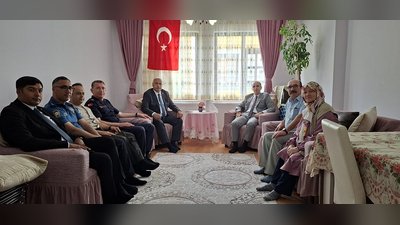 İskilip Kaymakamlığı'ndan Şehit Yakınları ve Gazilere Bayram Ziyareti