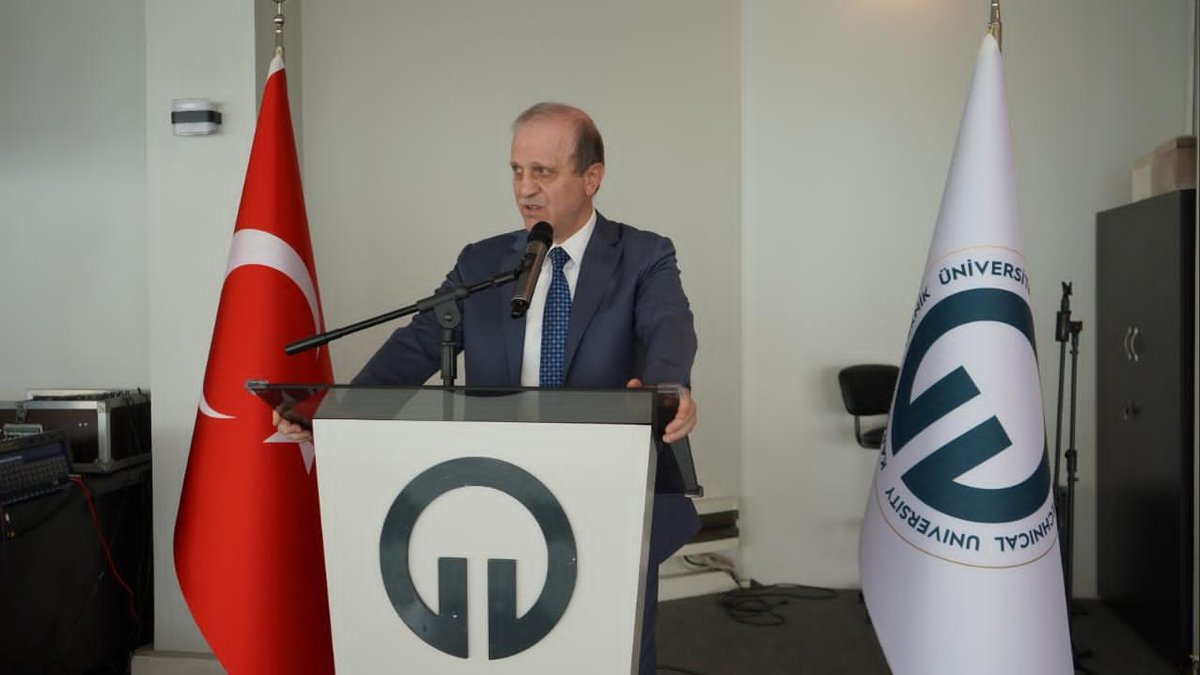 Karadeniz Teknik Üniversitesi'nde Bayramlaşma Coşkusu
