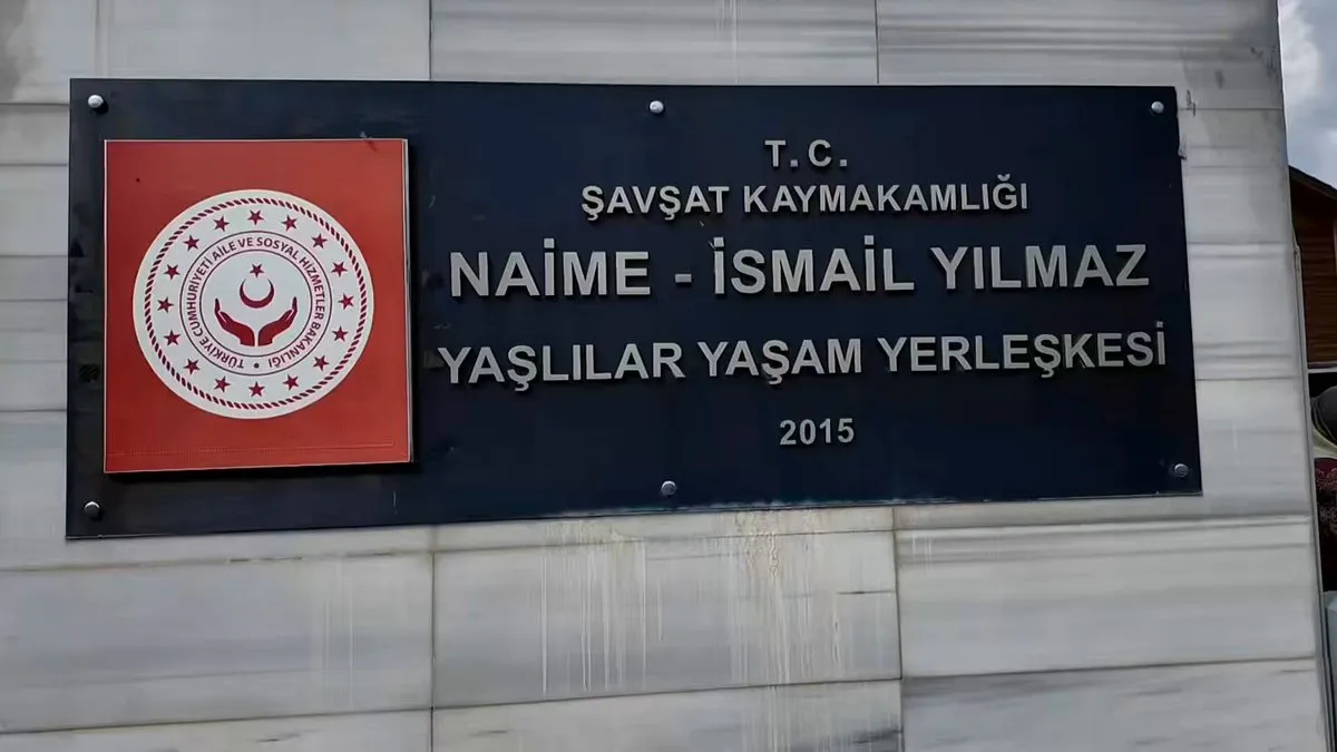 Artvin Valisi Ergün'den Huzurevi Ziyareti: Büyüklerle Buluşma