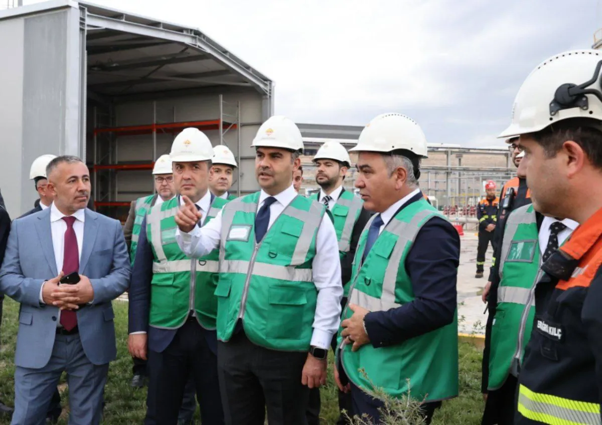 Sanayi ve Teknoloji Bakanı Kacır'dan TAYRAŞ Ziyareti: Üretim Süreçleri İncelendi