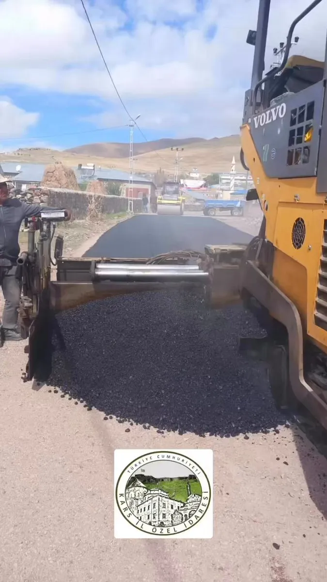 Kars İl Özel İdaresi'nden Yol Hamlesi: Köy Yollarında BSK ve SSB Çalışmaları Devam Ediyor