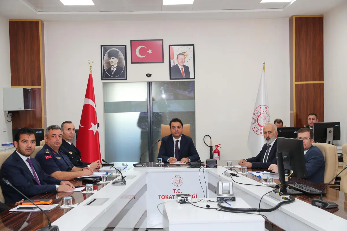 Tokat Valisi Abdullah Koç, Karayolu Trafik Güvenliği Toplantısı'na Katıldı