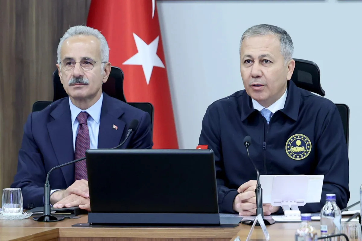 İstanbul Valisi Davut Gül, Bakanlarla Trafik Güvenliği Konulu Toplantıda Buluştu