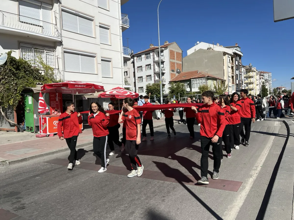 Karaman'da Amatör Spor Haftası Coşkusu Kortej Yürüyüşüyle Başladı