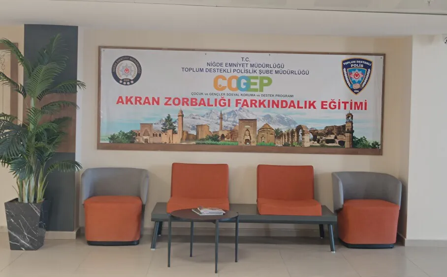 Niğde Emniyet Müdürlüğü'nden Öğrencilere Yönelik Akran Zorbalığı Farkındalık Eğitimi: 'Niğde Gençlerine Sahip Çıkıyor' Projesi