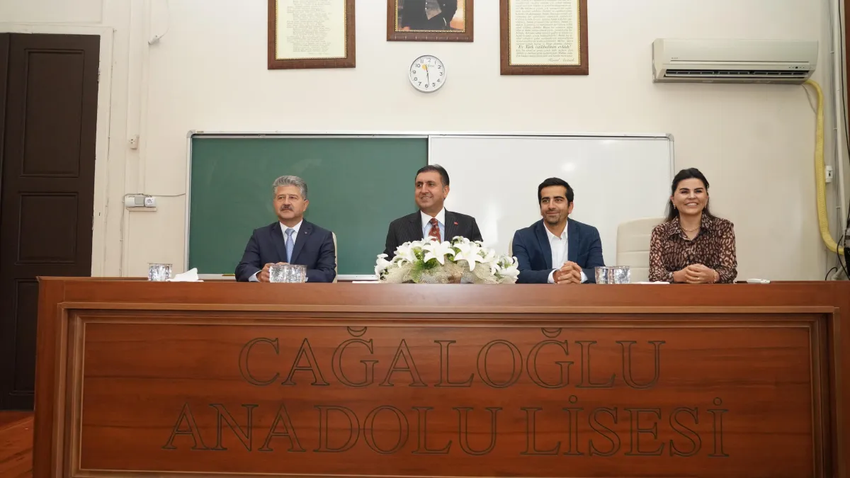 İstanbul İl Milli Eğitim Müdürlüğü'nden TÜBİTAK ve TEKNOFEST Süreç Geliştirme Toplantısı