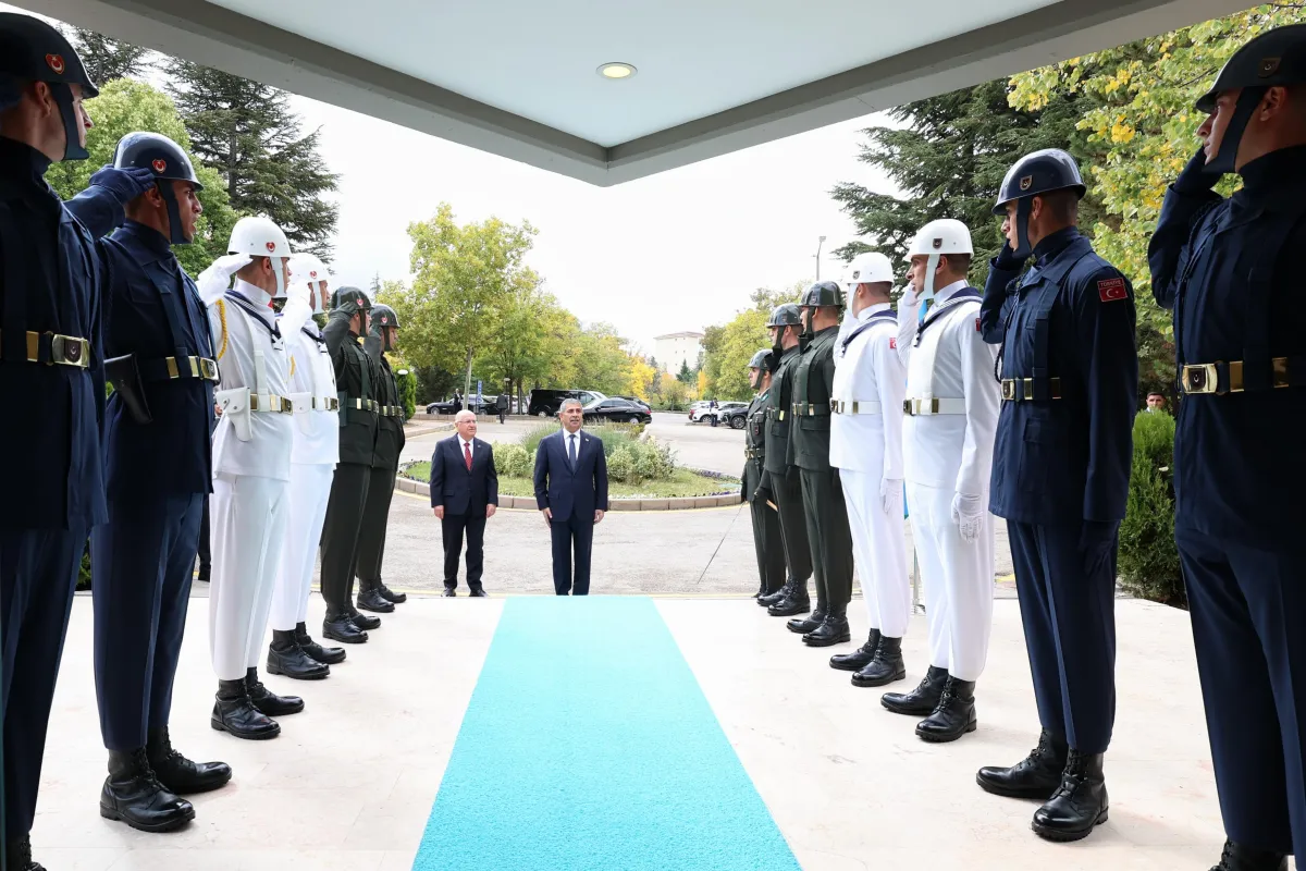 Türkiye, Azerbaycan ve Gürcistan Arasında Savunma İşbirliği: Üçlü Bakanlar Toplantısı Ankara'da