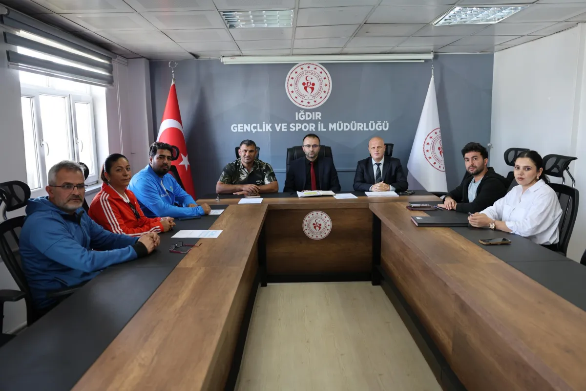 Iğdır'da 2025-2026 Okul Sporları Sezonu Hazırlıkları Başladı: İl Tertip Komitesi Toplandı