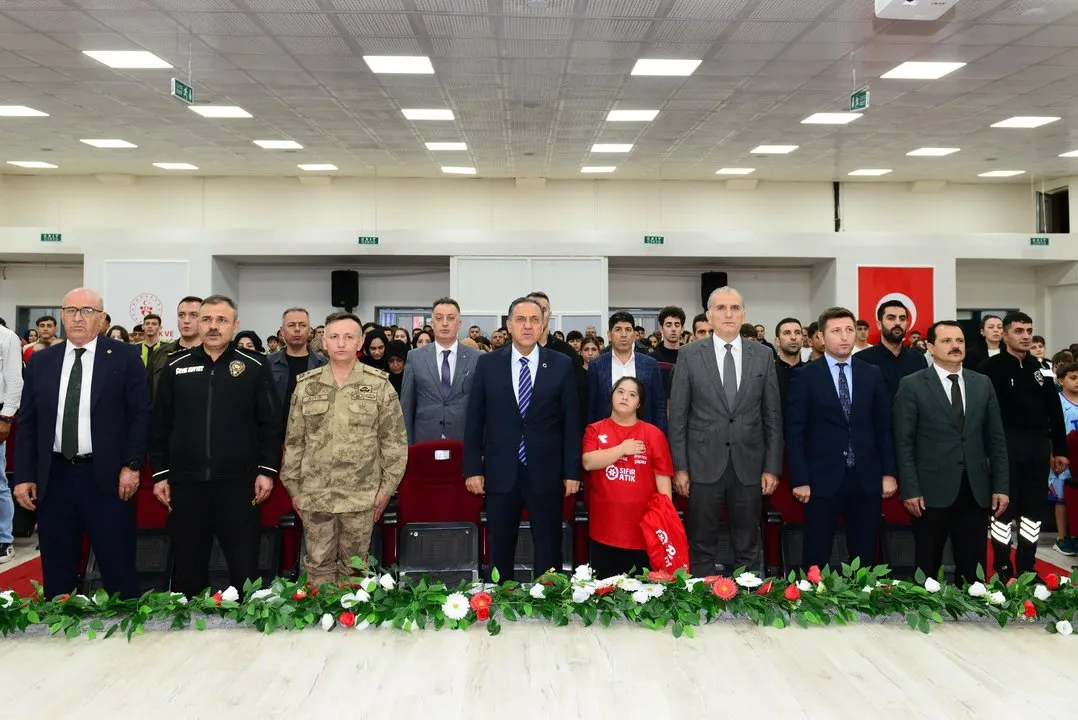 Bingöl'de Amatör Spor Haftası Coşkusu: Dereceye Girenler Ödüllendirildi