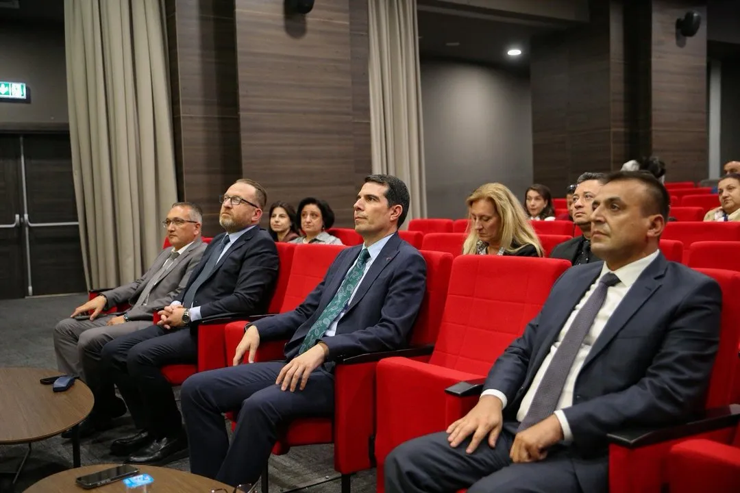 Ankara'da Ağız ve Diş Sağlığı Hizmetleri Değerlendirildi: 2025 Hedefleri Belirlendi