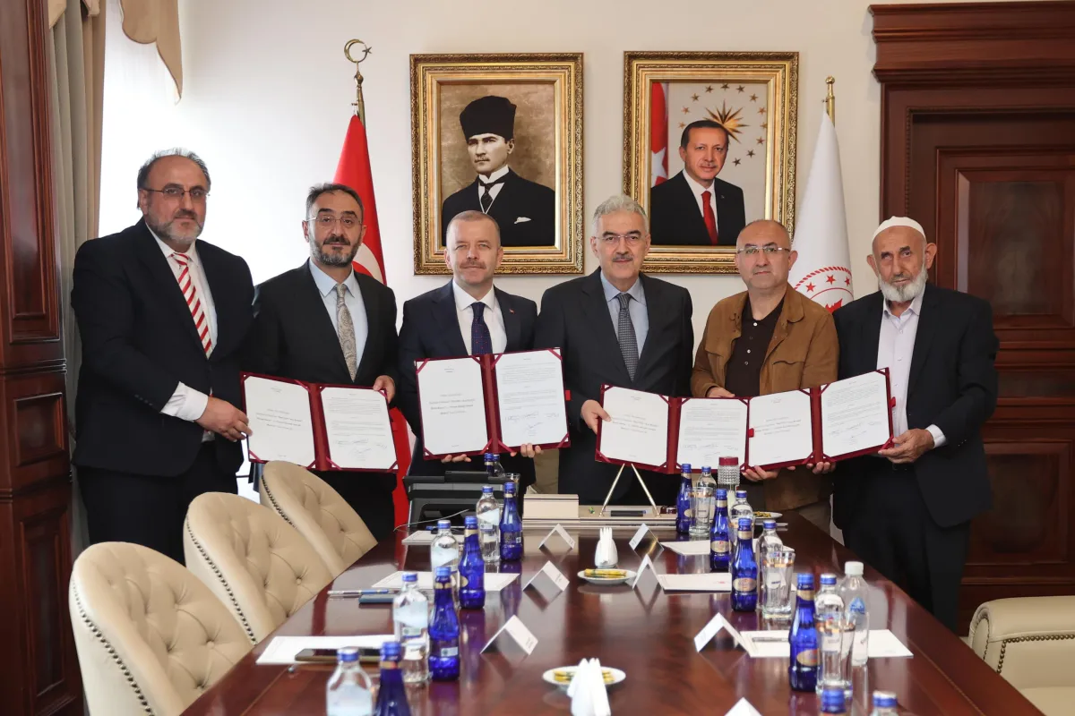 Bursa Valiliği'nden Yüzüncüyıl Mahallesi'ne Kur'an Kursu ve Gençlik Merkezi Müjdesi