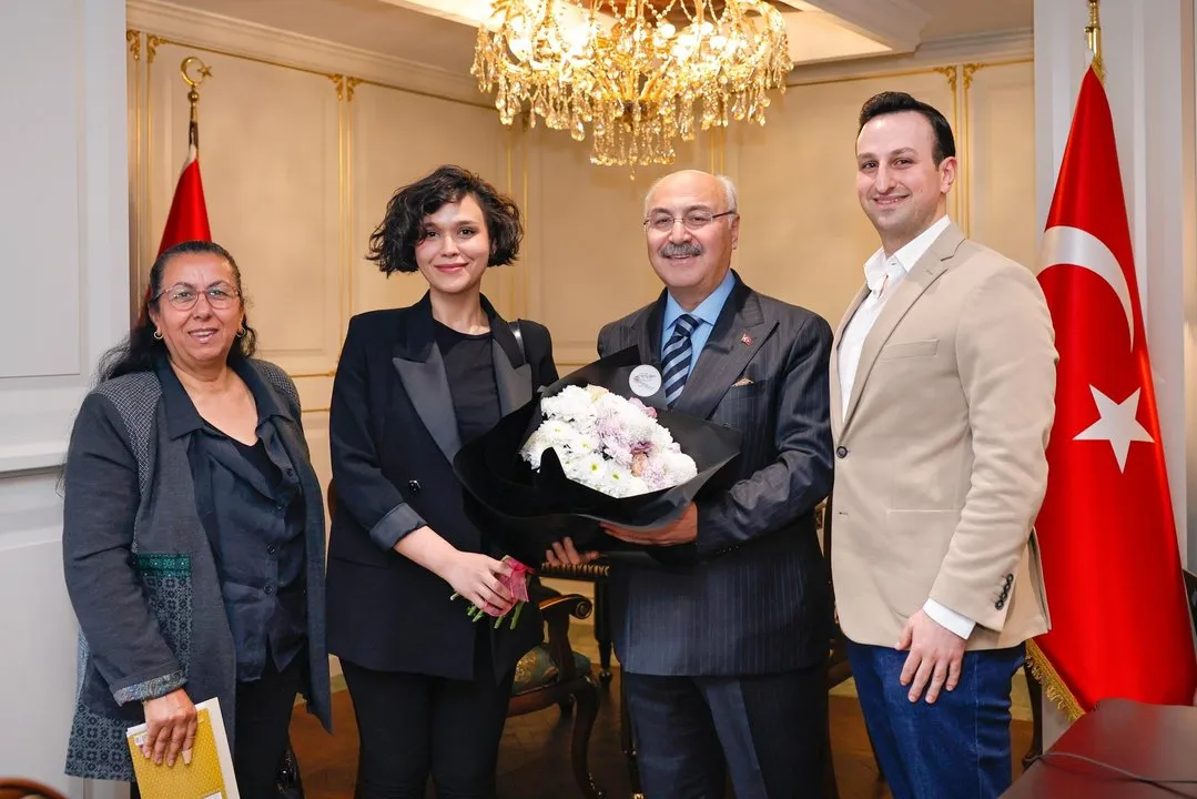 Adana Valisi Yavuz Selim Köşger Sanat ve Kültür Temsilcileriyle Buluştu