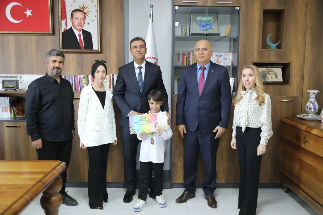 Gaziantep'ten Uluslararası Matematik Yarışmasında Dereceye Giren Öğrenciye Tebrik