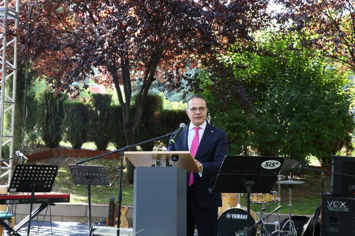 Büyükelçi Mehmet Kemal Bozay, Almanya Milli Günü Etkinliğinde Konuştu