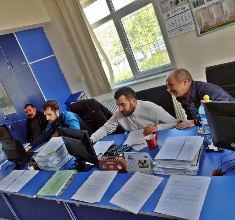 Çavdarhisar'da Tarım Arazileri Google Earth Destekli TÜKAS Çalışmasıyla Kayıt Altına Alınıyor